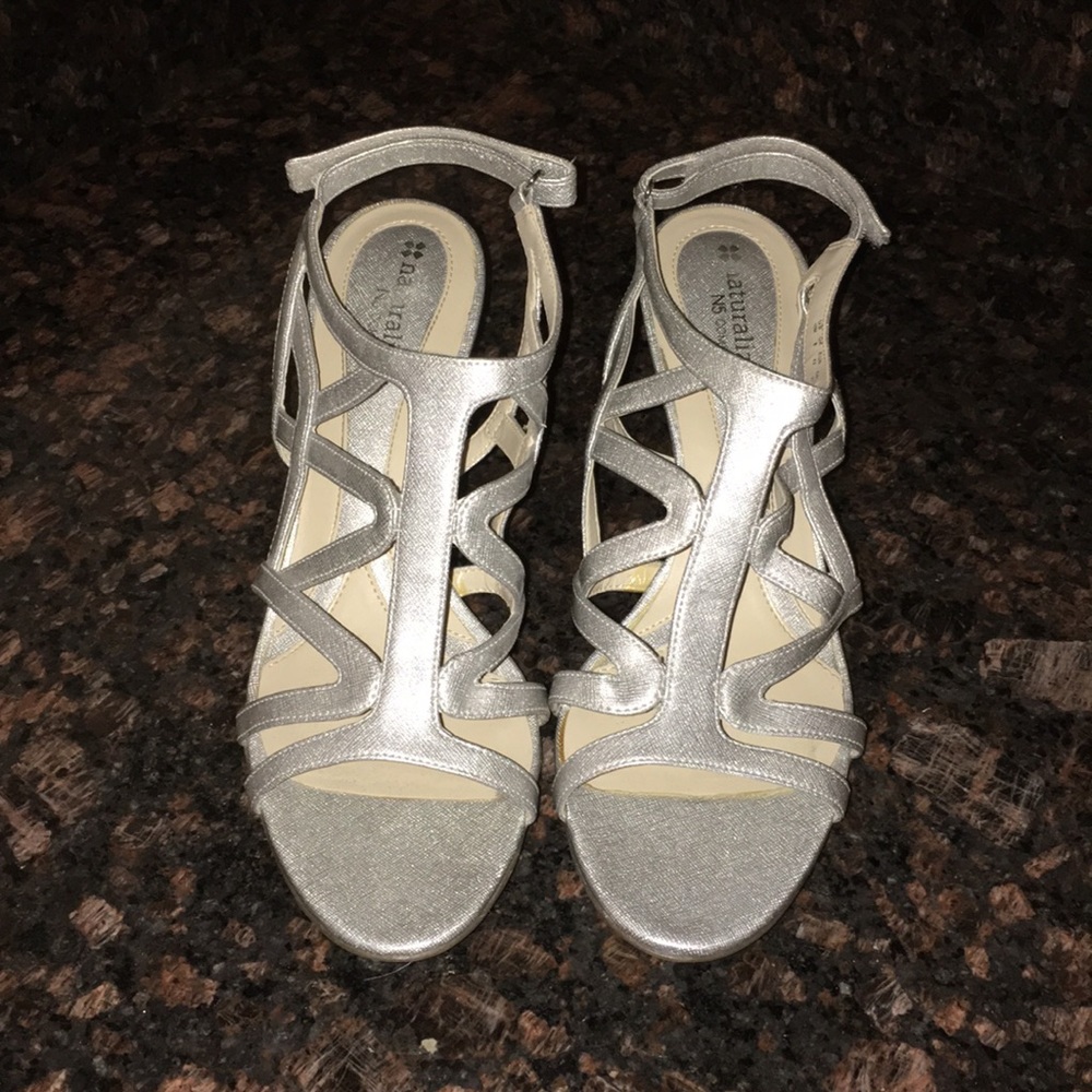 Silver naturalizer heels